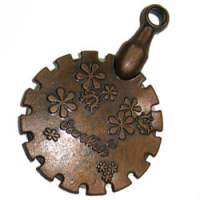 Thread Cutter Pendant